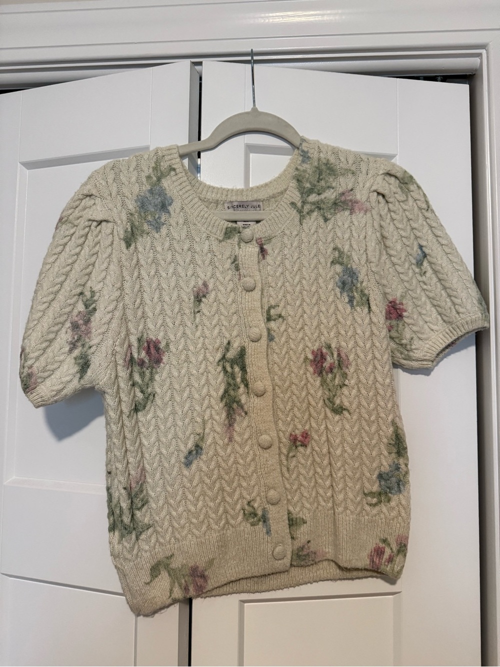 Cream Floral Cable-Knit Short-Sleeve Cardigan Sweater